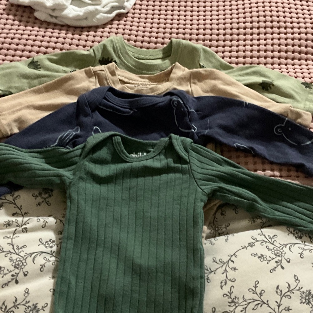 NWT Onesies newborn Long Sleeve different brands